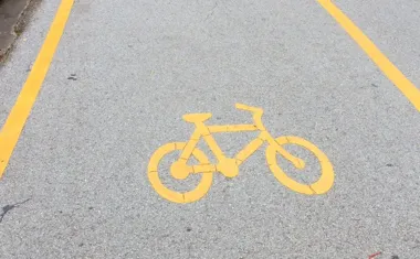 Rower Miejski w Pabianicach  jak działa, ile kosztuje i czym różni się od systemu w Łodzi?