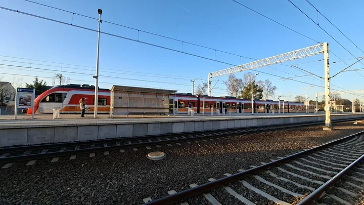 Pabianice z nowych połączeń dalekobieżnych – IC „Hutnik” i IC „Doker” kursują objazdem