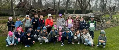 Konstantynowskie dzieci sadzą rośliny i odkrywają, ile pracy kryje się w zieleni