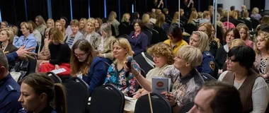 Hejt zaczyna się w sieci, a wraca do domu – w Konstantynowie Łódzkim padły mocne diagnozy