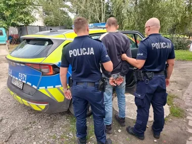 Rower zniknął spod szkoły w Lutomiersku. Policjanci odzyskali go u znajomego