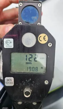 122 km/h w zabudowanym - kierowca z Konstantynowa stracił prawo jazdy